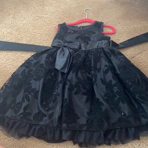 Little girls dress size 5